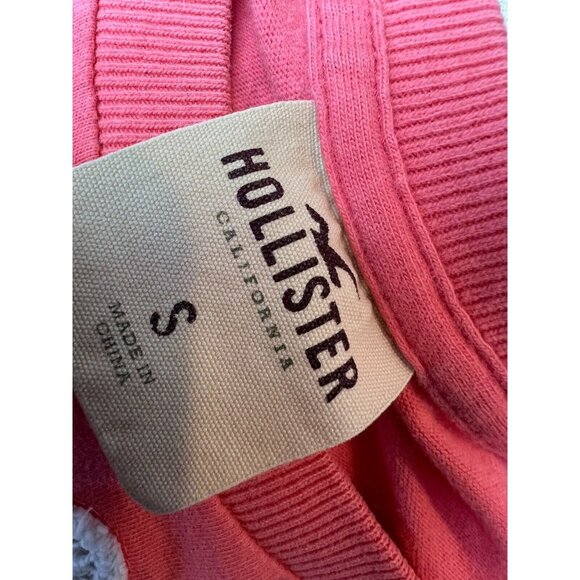 Hollister California Short Sleeve Tee Shirt Y2K T-Shirt Raised lettering Small‎ - Picture 2 of 9
